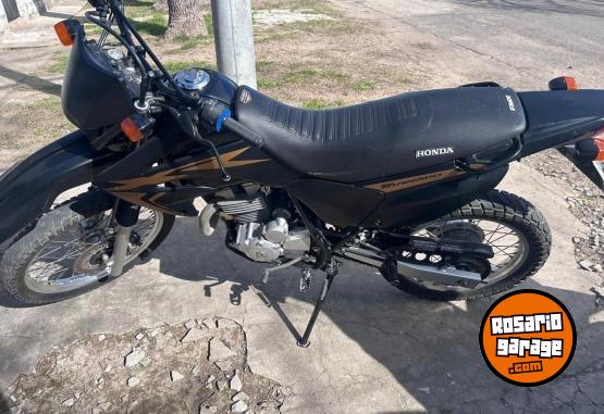 Motos - Honda Tornado 250 2020 Nafta 26000Km - En Venta