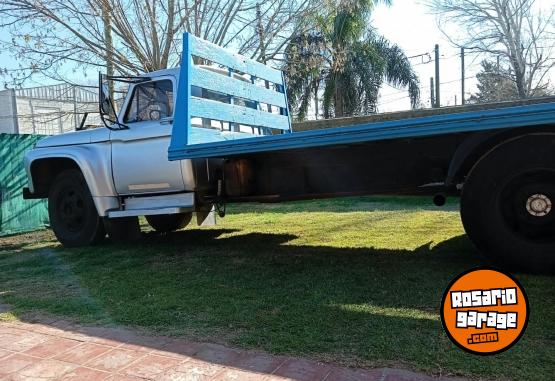 Camiones y Grúas - Vendo o permuto - En Venta