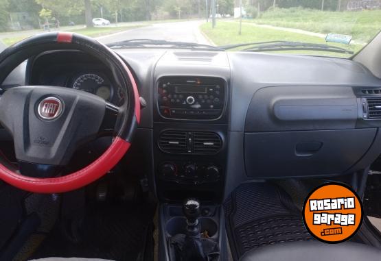 Autos - Fiat Siena 2016 GNC 111111Km - En Venta