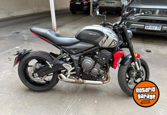 Motos - Triumph trident 660 2024 Nafta 3100Km - En Venta