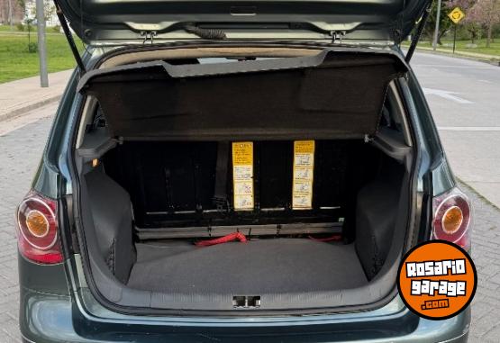 Autos - Volkswagen SURAN 1.6 CONFORT 2010 Nafta 165000Km - En Venta