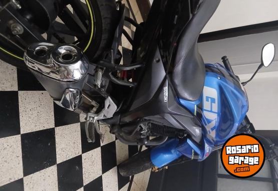 Motos - Suzuki giller 2018 Nafta 30000Km - En Venta