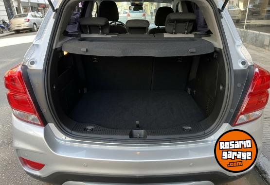 Autos - Chevrolet Tracker premier 2018 Nafta 123000Km - En Venta
