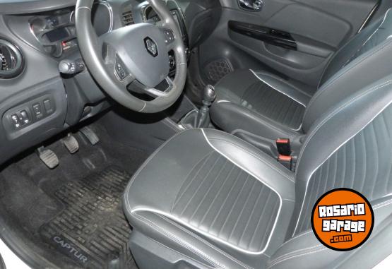 Autos - Renault CAPTUR INTENS 2.0 2019 Nafta 40380Km - En Venta