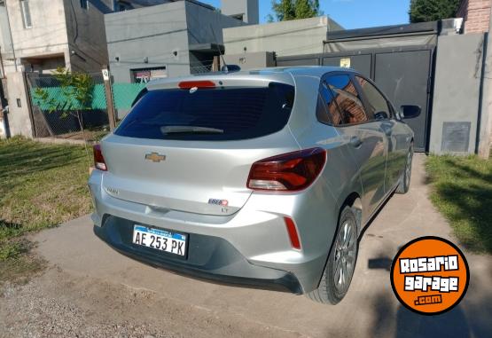 Autos - Chevrolet Ónix LT tech onstar 2020 Nafta 95000Km - En Venta