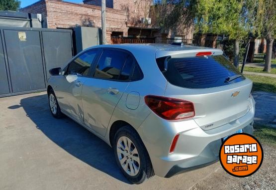 Autos - Chevrolet Ónix LT tech onstar 2020 Nafta 95000Km - En Venta