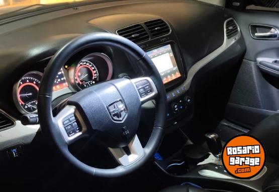 Camionetas - Dodge Journey SXT 2018 Nafta 16850Km - En Venta