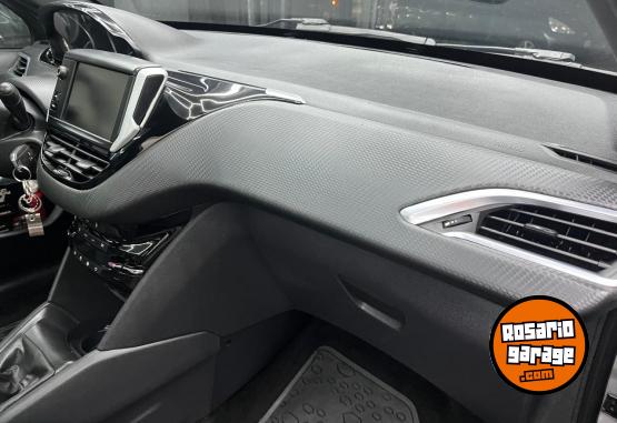 Autos - Peugeot 208 GT 2017 Nafta 80000Km - En Venta