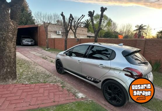 Autos - Peugeot 208 GT 2017 Nafta 80000Km - En Venta