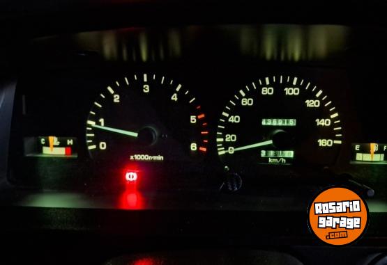 Camionetas - Toyota HILUX SR5 DOBLE CABINA 1999 Diesel 437000Km - En Venta