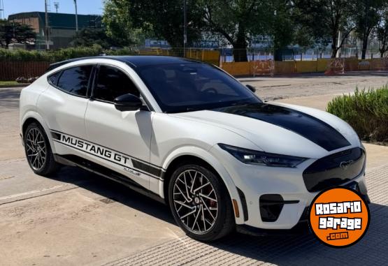 Autos - Ford Mustang 2024 Electrico / Hibrido 13000Km - En Venta