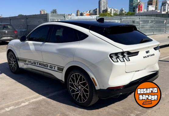 Autos - Ford Mustang 2024 Electrico / Hibrido 13000Km - En Venta