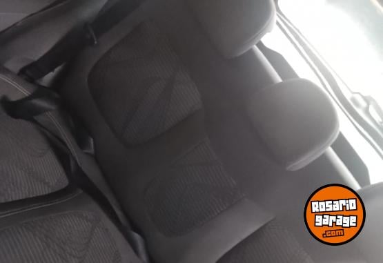 Autos - Fiat Palio 2012 GNC 195000Km - En Venta