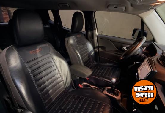 Camionetas - Jeep Renegade 2018 GNC 150000Km - En Venta