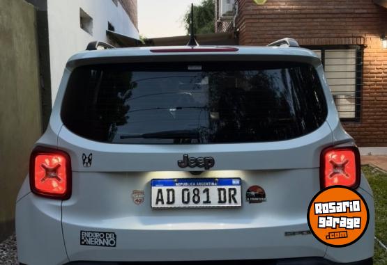 Camionetas - Jeep Renegade 2018 GNC 150000Km - En Venta