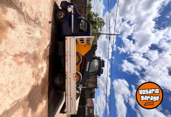 Camiones y Grúas - Minipala - En Venta