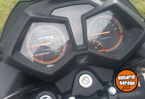 Motos - Honda Cb Twister 125cc 2025 Nafta 7000Km - En Venta