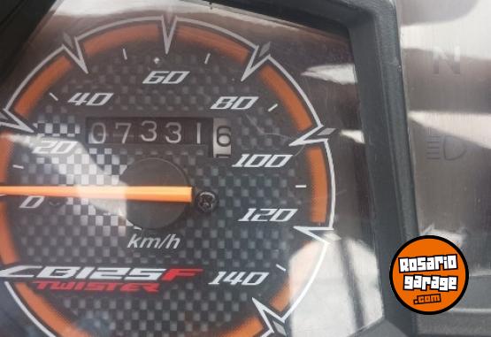 Motos - Honda Cb Twister 125cc 2025 Nafta 7000Km - En Venta