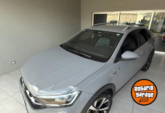Autos - Volkswagen Nivus 2020 Nafta 110000Km - En Venta