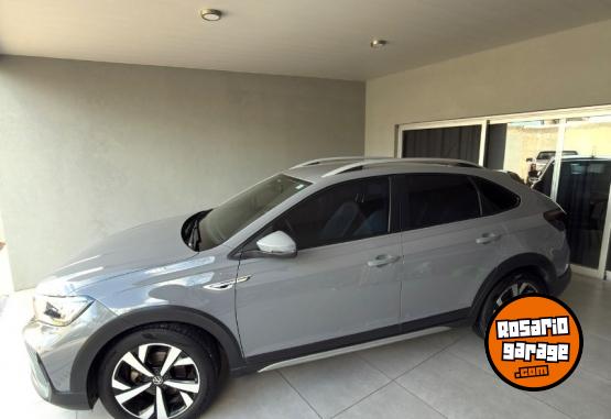 Autos - Volkswagen Nivus 2020 Nafta 110000Km - En Venta