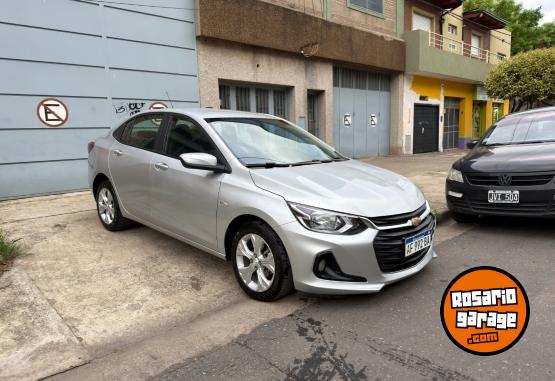Autos - Chevrolet Onix plus LTZ 2023 Nafta 40000Km - En Venta