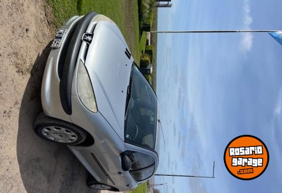 Autos - Peugeot 206 2013 Nafta 99000Km - En Venta