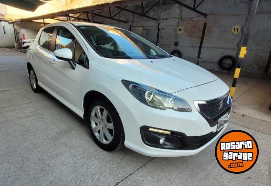 Autos - Peugeot 308 Active 2015 Nafta 105000Km - En Venta