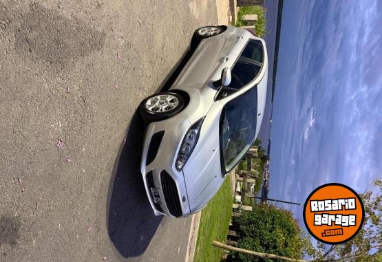 Autos - Ford fiesta s plus 2014 Nafta 110000Km - En Venta