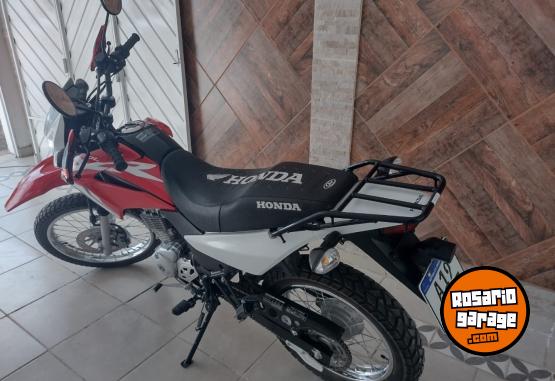 Motos - Honda Xr150 2023 Nafta 4600Km - En Venta