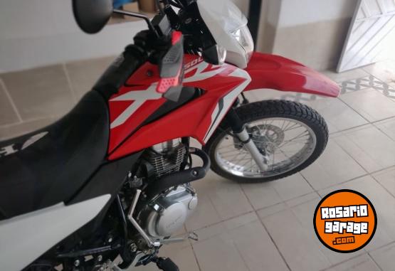 Motos - Honda Xr150 2023 Nafta 4600Km - En Venta