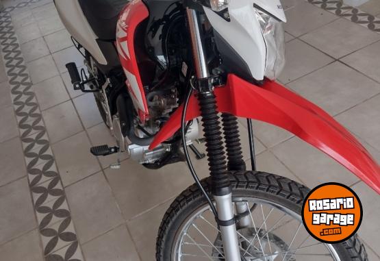 Motos - Honda Xr150 2023 Nafta 4600Km - En Venta