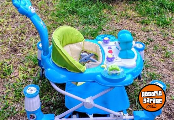 Artículos para bebé - Andador mesedor - En Venta