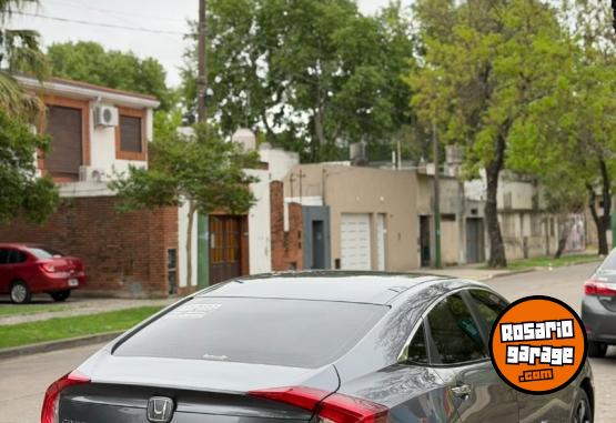 Autos - Honda CIVIC EX-L 2017 Nafta 130000Km - En Venta