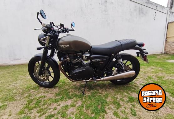 Motos - Triumph Srteet Twin 900 2022 Nafta 37000Km - En Venta