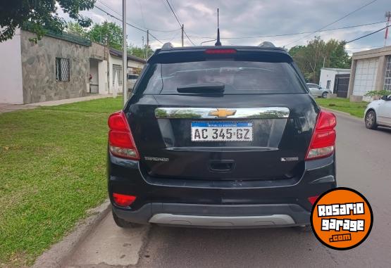 Autos - Chevrolet Tracker LTZ premier 2018 GNC 121000Km - En Venta