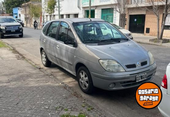 Autos - Renault Scenic 2008 Diesel 420000Km - En Venta