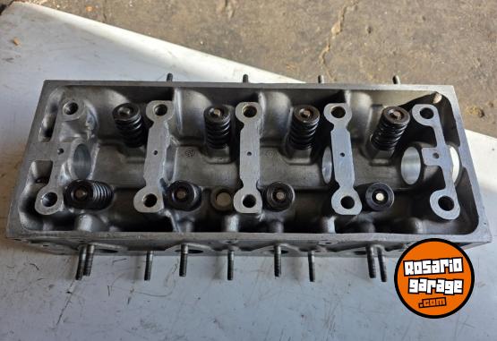 Accesorios para Autos - TAPA DE CILINDRO RENAULT FUEGO GTA MAX- R21 INY. - En Venta