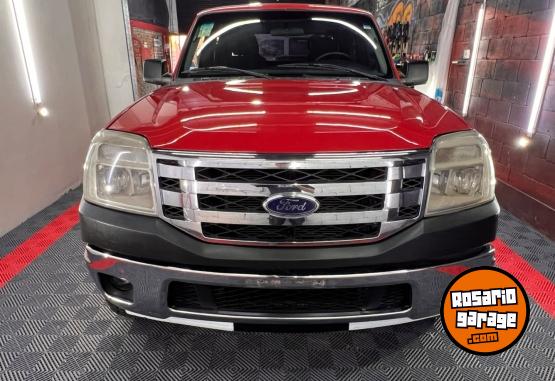 Camionetas - Ford Ranger 3.0 xls plus 4x2 2010 Diesel 260000Km - En Venta