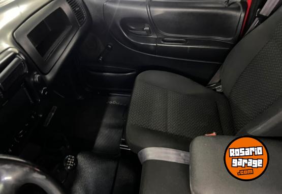 Camionetas - Ford Ranger 3.0 xls plus 4x2 2010 Diesel 260000Km - En Venta