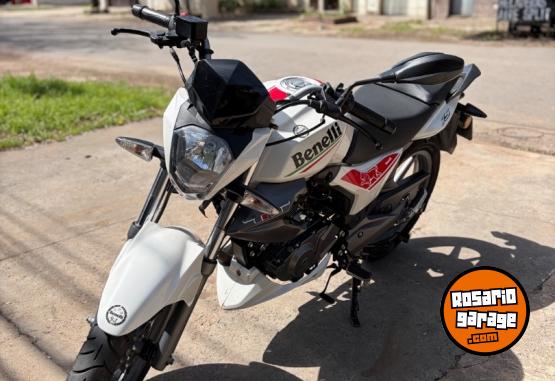 Motos - Benelli Tnt 15 2022 Nafta 5900Km - En Venta