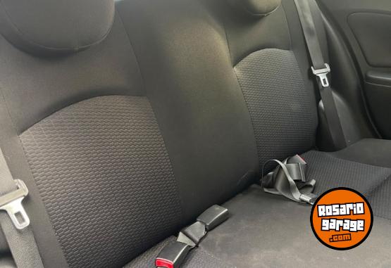 Autos - Nissan March Active Pure Drive 2015 Nafta 92000Km - En Venta