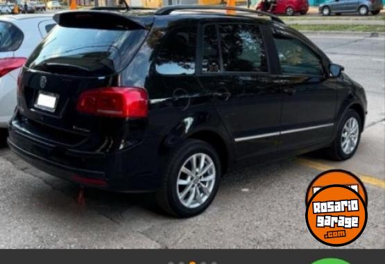 Autos - Volkswagen Suran 2013 Nafta 108000Km - En Venta