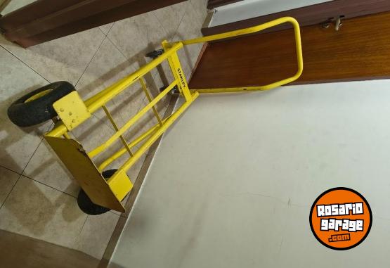 Herramientas - CARRO DE CARGA STANLEY CONVERTIBLE EN PLATAFORMA � 200 KG - En Venta