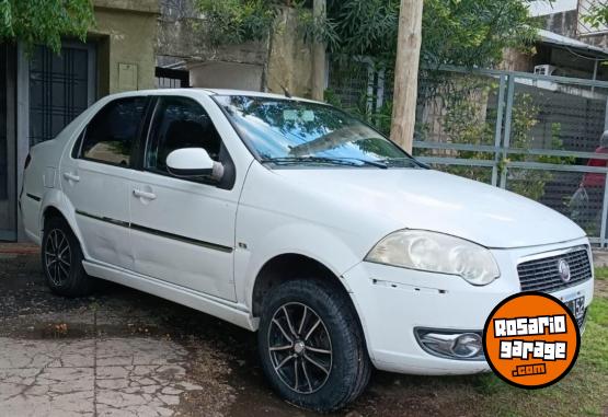 Autos - Fiat Siena Atractive 2011 Nafta 170000Km - En Venta