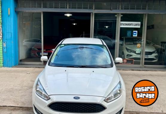 Autos - Ford Focus 1.6 S 2018 Nafta 145000Km - En Venta