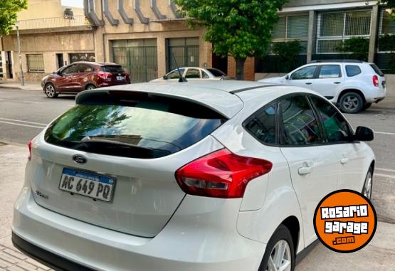 Autos - Ford Focus 1.6 S 2018 Nafta 145000Km - En Venta