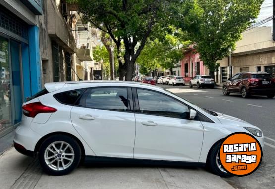 Autos - Ford Focus 1.6 S 2018 Nafta 145000Km - En Venta