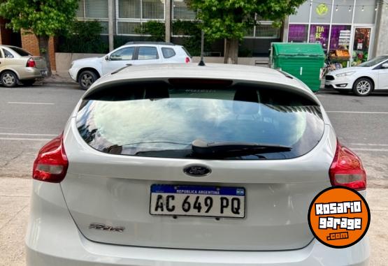 Autos - Ford Focus 1.6 S 2018 Nafta 145000Km - En Venta