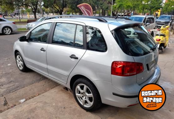 Autos - Volkswagen Suran Trendline 2012 Nafta 120000Km - En Venta