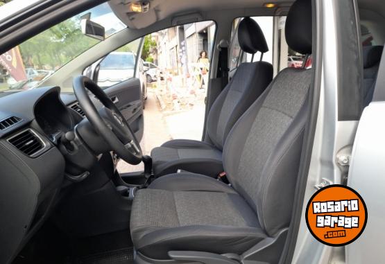 Autos - Volkswagen Suran Trendline 2012 Nafta 120000Km - En Venta